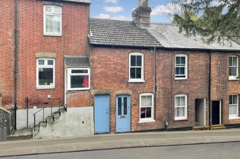 2 bedroom terraced house for sale