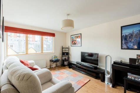 Bedminster, Bristol BS3 2 bed flat for sale