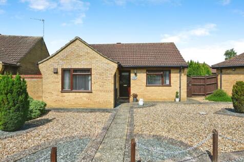 2 bedroom bungalow for sale