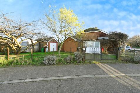 2 bedroom bungalow for sale