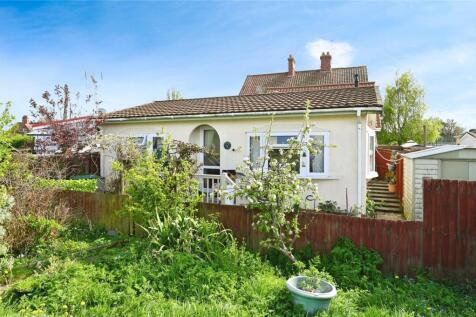 2 bedroom detached house for sale