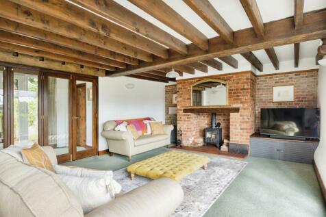 4 bedroom barn conversion for sale