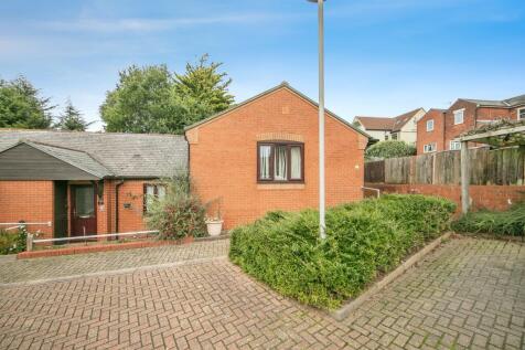 1 bedroom bungalow for sale