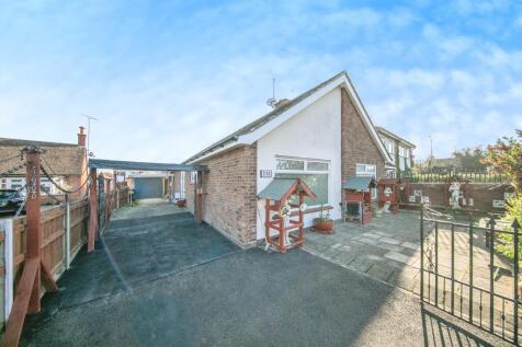 3 bedroom bungalow for sale