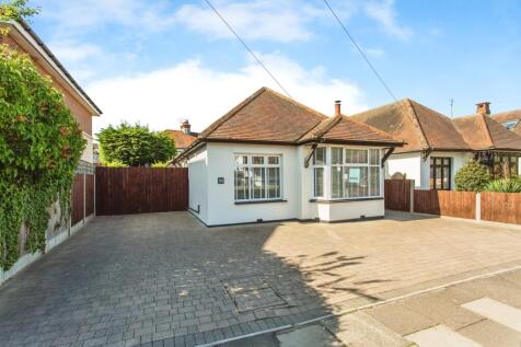 3 bedroom bungalow for sale