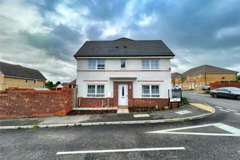 3 bedroom town house for sale