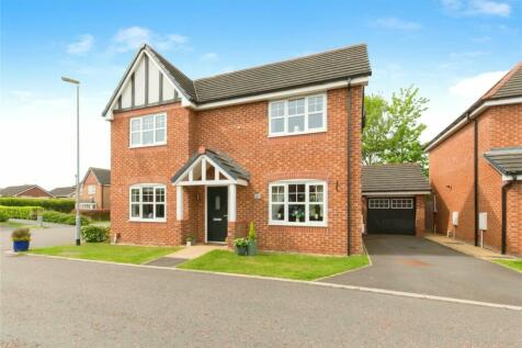 4 bedroom detached house for sale