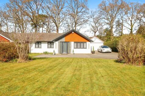 3 bedroom bungalow for sale