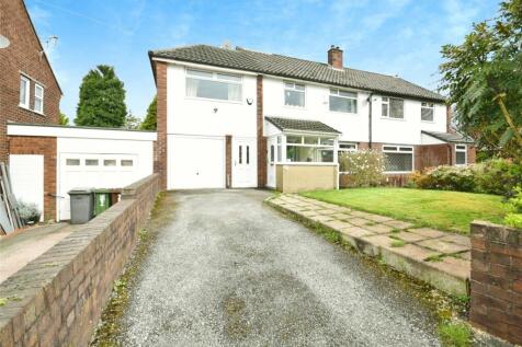 4 bedroom semi-detached house for sale