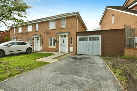 3 bedroom end of terrace house for sale