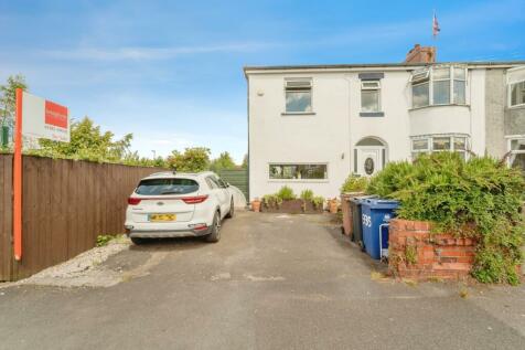 5 bedroom semi-detached house for sale