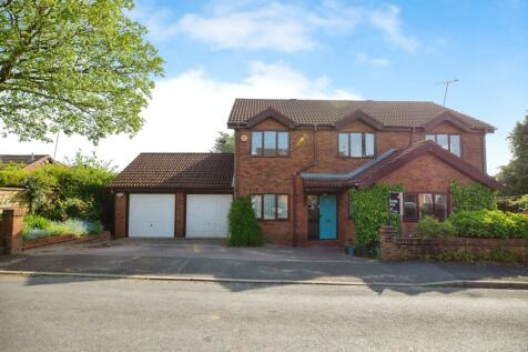 5 bedroom detached house for sale