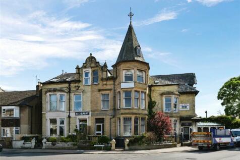 7 bed terraced house