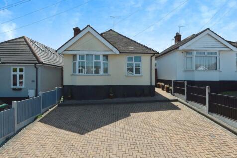 2 bedroom bungalow for sale