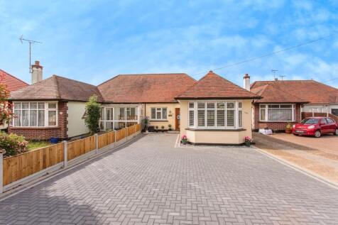 2 bedroom bungalow for sale