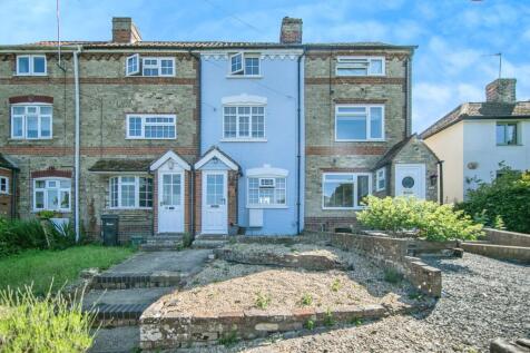 2 bedroom cottage for sale