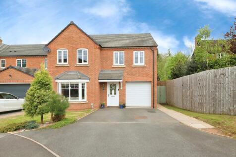 4 bedroom detached house for sale