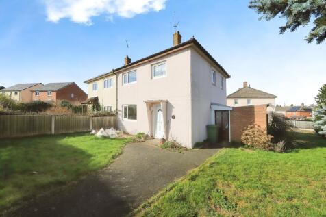 2 bedroom semi-detached house for sale