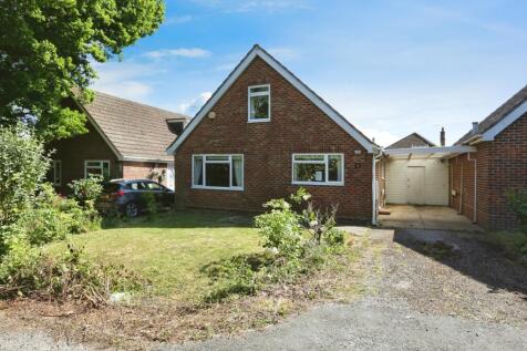 4 bedroom bungalow for sale