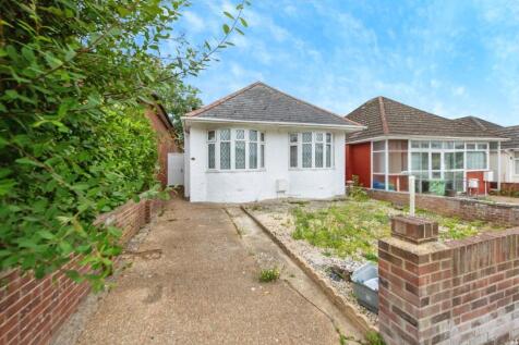 2 bedroom bungalow for sale