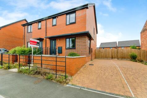 3 bedroom semi-detached house for sale