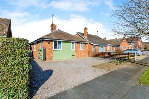 2 bedroom detached house for sale