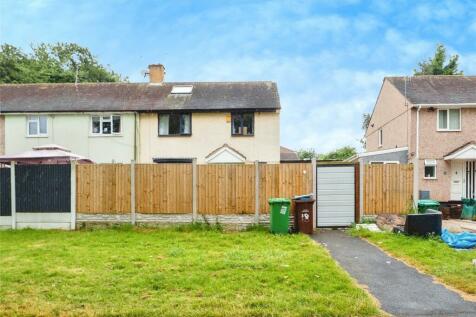 3 bedroom semi-detached house for sale