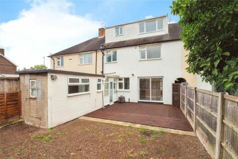 4 bedroom terraced house for sale