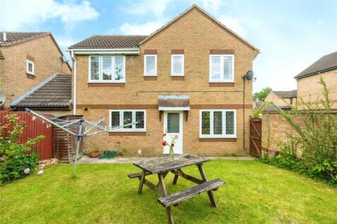 4 bedroom link detached house for sale