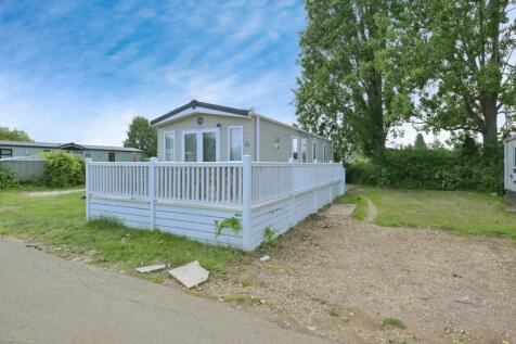 2 bedroom mobile home for sale