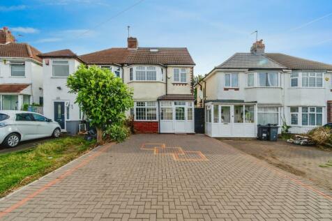 5 bedroom semi-detached house for sale