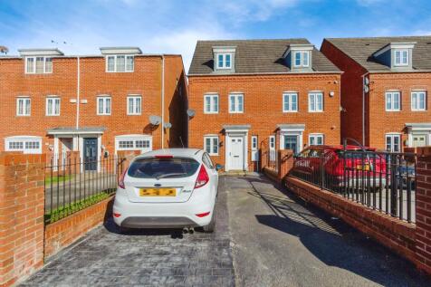 3 bedroom semi-detached house for sale