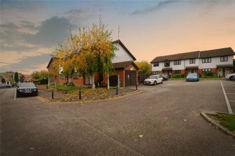 1 bedroom terraced house for sale