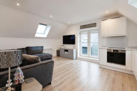 1 bedroom flat for sale