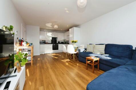 1 bedroom flat for sale