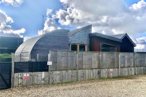 2 bedroom detached house for sale
