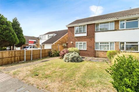 2 bedroom maisonette for sale