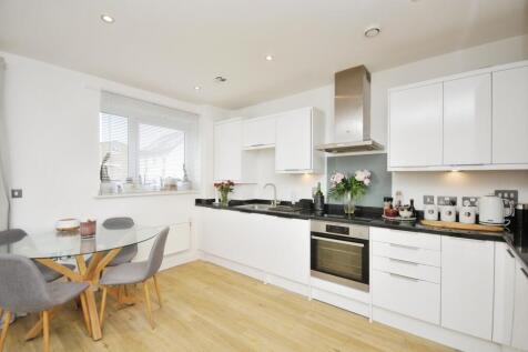 1 bedroom flat for sale
