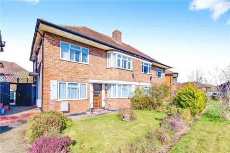 2 bedroom maisonette for sale