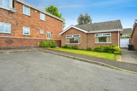 2 bedroom detached house for sale