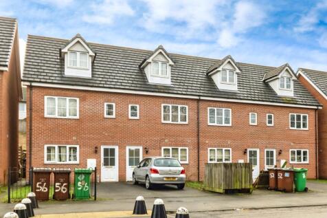 3 bedroom terraced house for sale