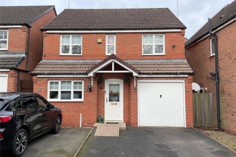 4 bedroom detached house for sale