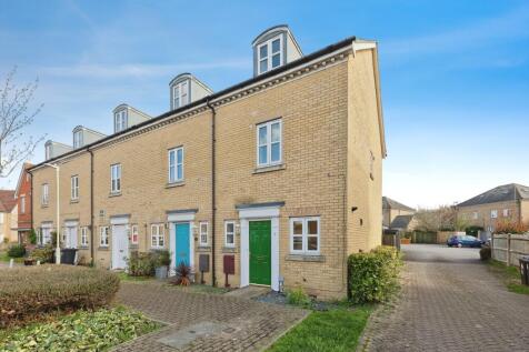 3 bedroom end of terrace house for sale