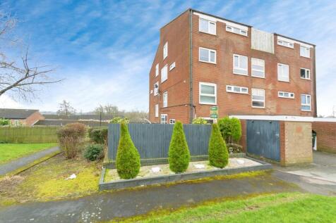 2 bedroom maisonette for sale