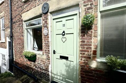 1 bedroom terraced house for sale