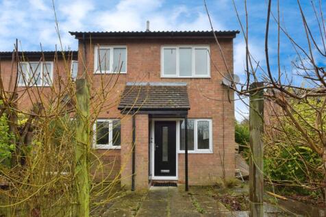 1 bedroom end of terrace house for sale