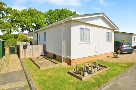 2 bedroom detached house for sale