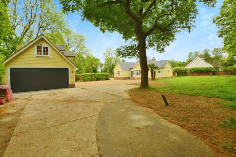 2 bedroom bungalow for sale