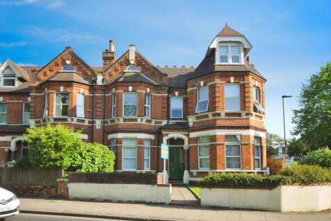 2 bedroom property for sale