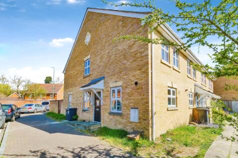 2 bedroom end of terrace house for sale